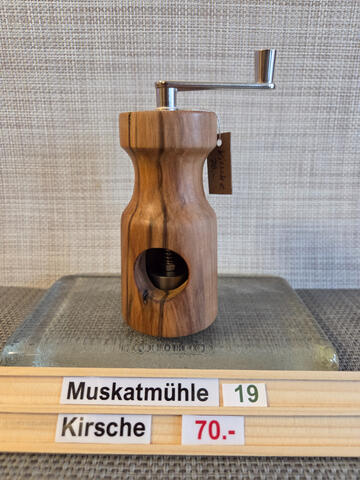 MM19