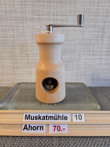 MM10