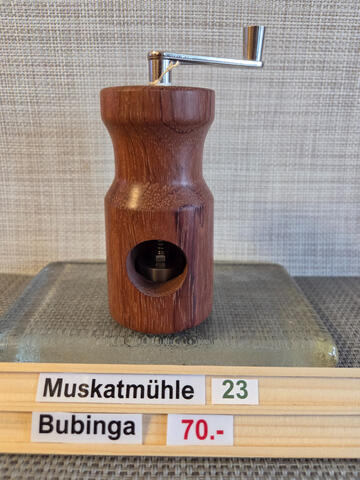 MM23